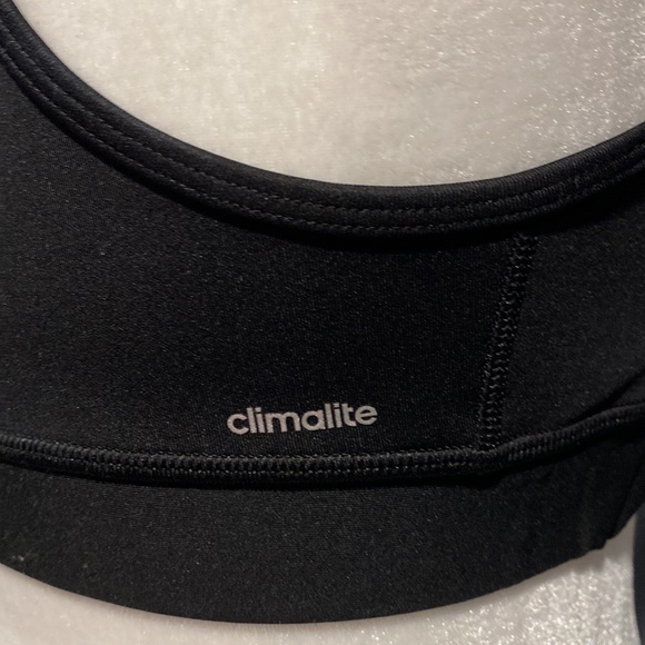 Adidas sports bra size Medium - Picture 4 of 4